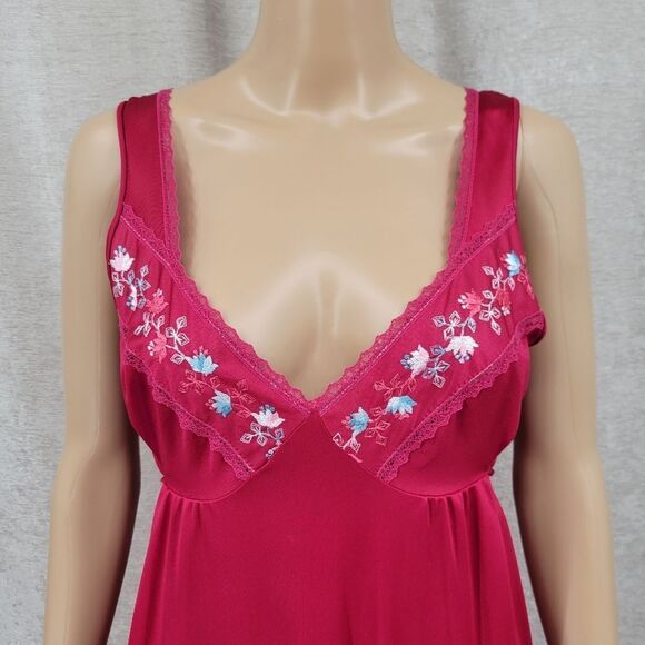 Montgomery Ward Vintage Deep Pink Nightgown and Robe Peignor Set Nylon - Picture 7 of 14